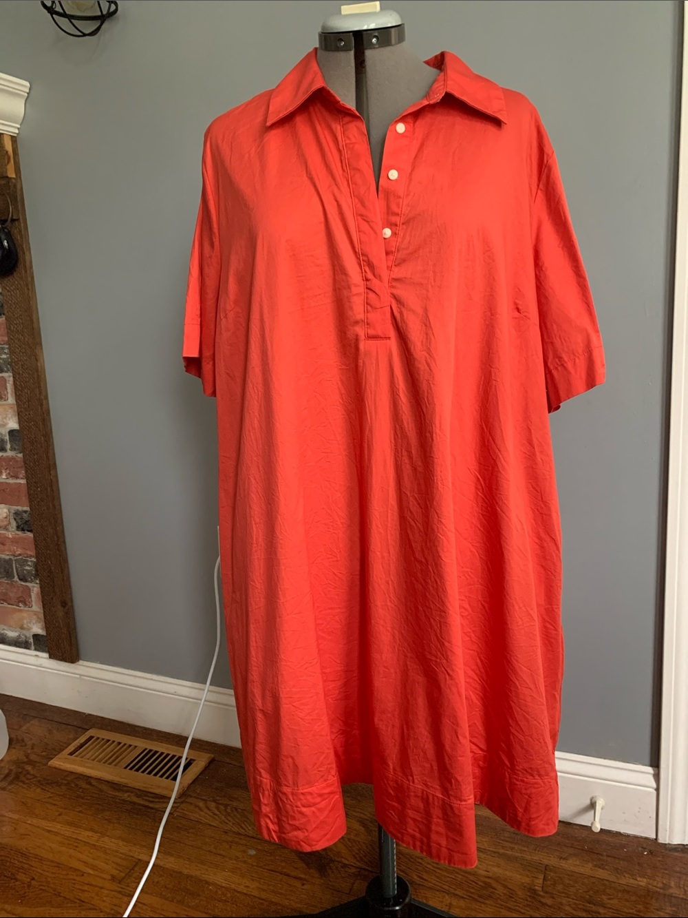 Old Navy Shift dress in Tomato Red XL